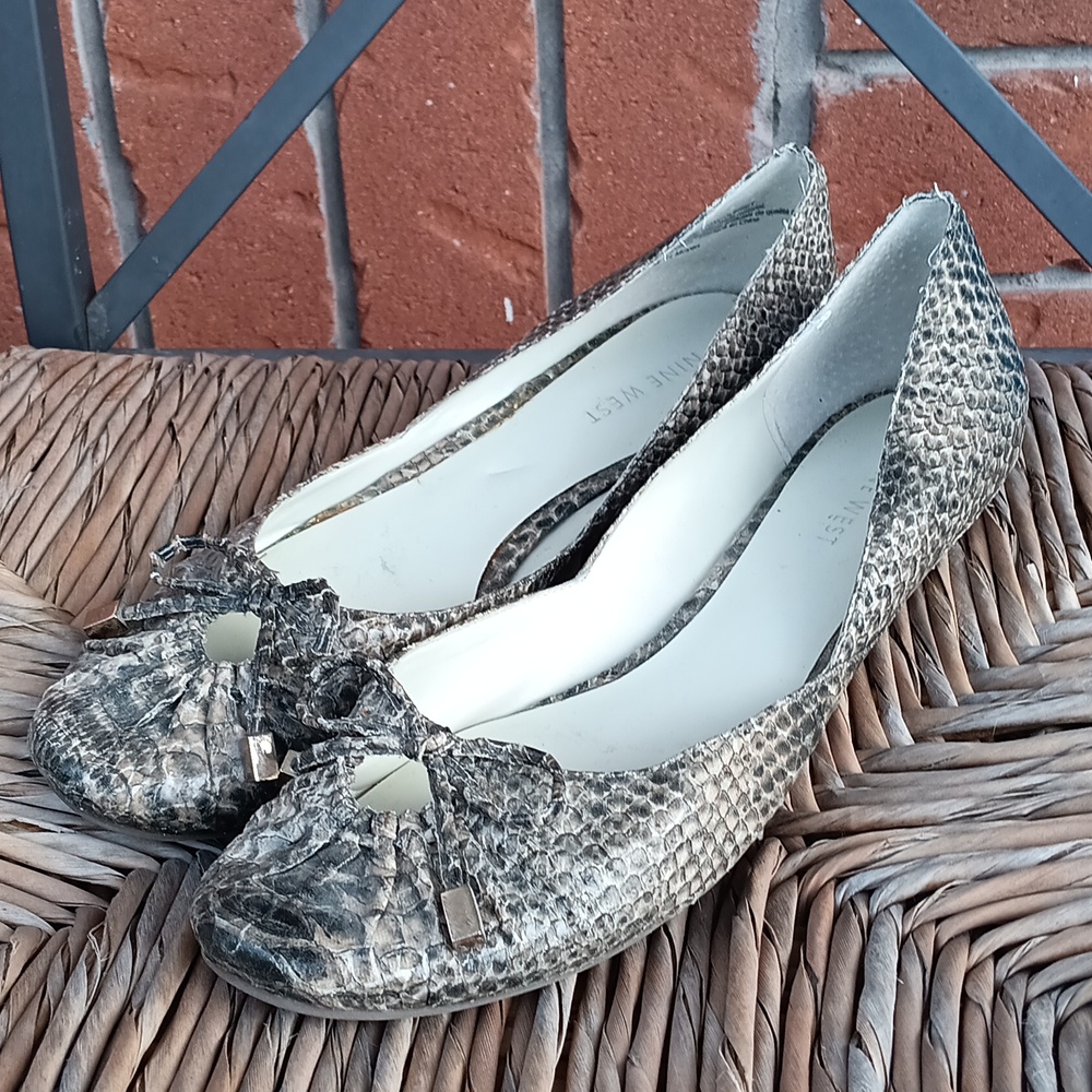 ! Nine West Snakeskin Patterned Low Heel Shoes
